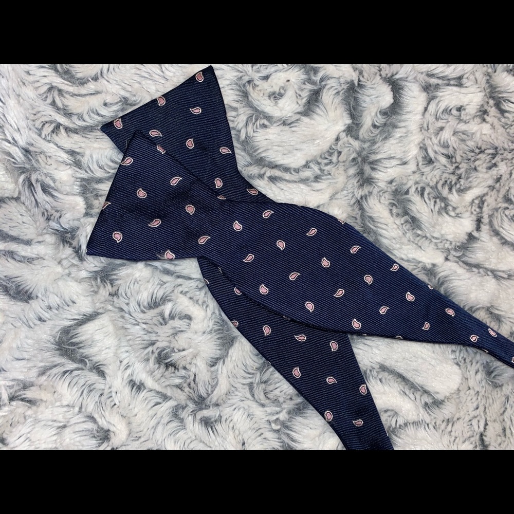 Jos. A. Bank Bowtie